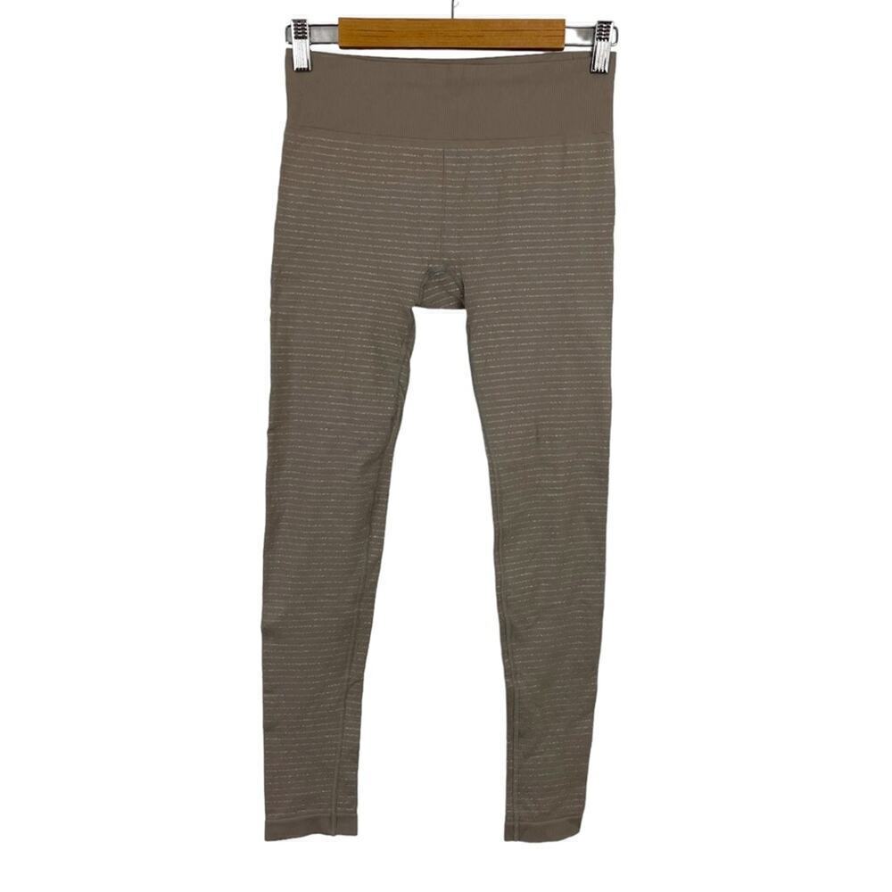 Athleta Shimmer Stripe Seamless Tight Legging Taupe Metallic Silver 242843 SZ M